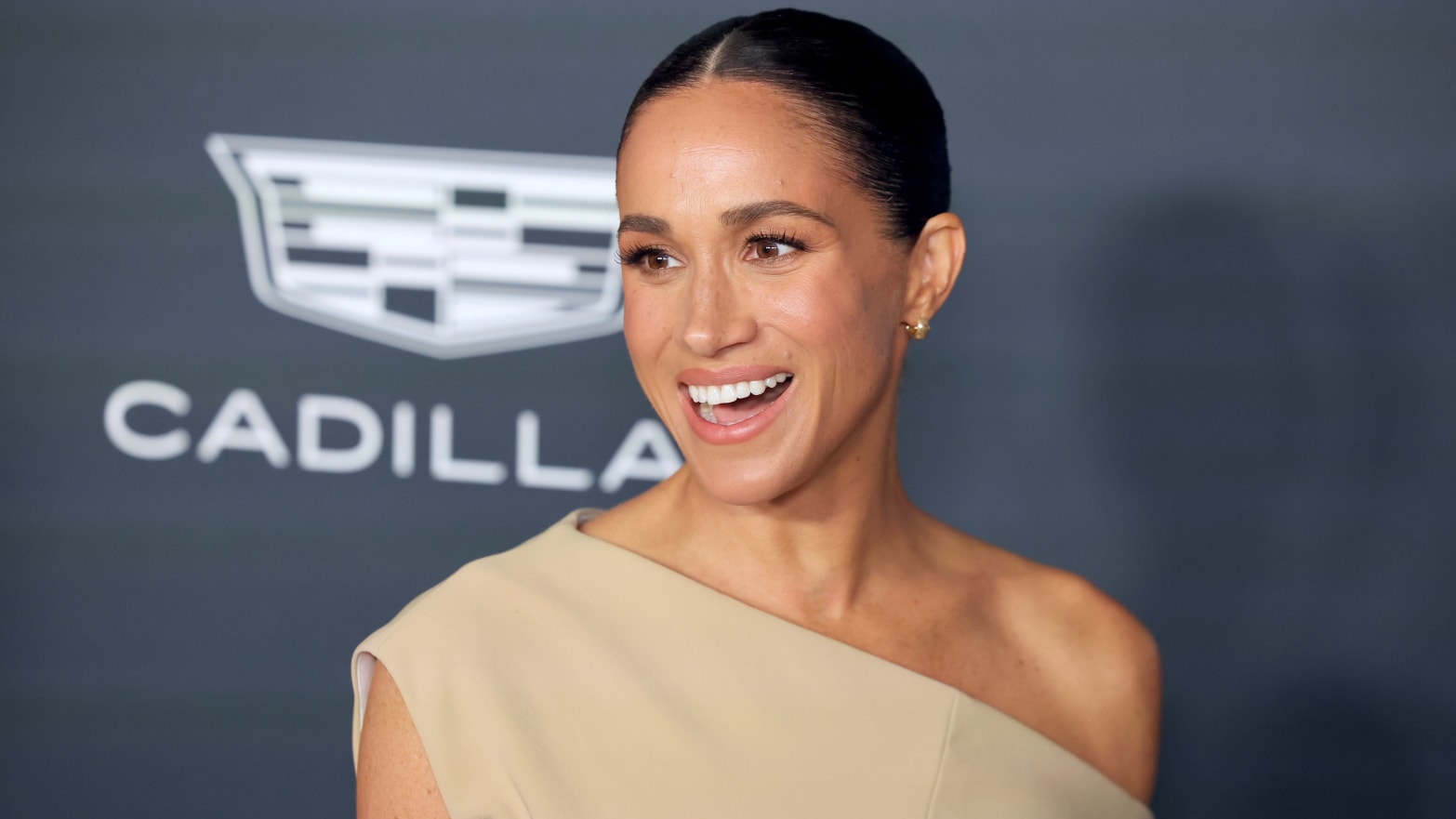 Meghan Markle Radiates Elegance in Nude Gown at Varietys Power of Women Gala