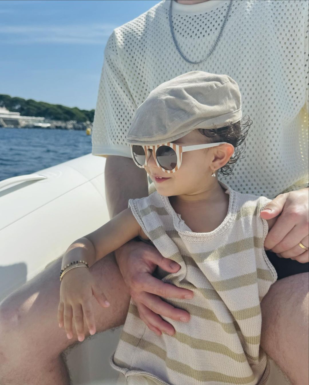 Nick with the child at the beach