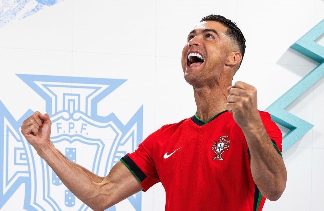  Cristiano Ronaldo Celebrates Historic Milestone of 1 Billion Followers Across Social Media