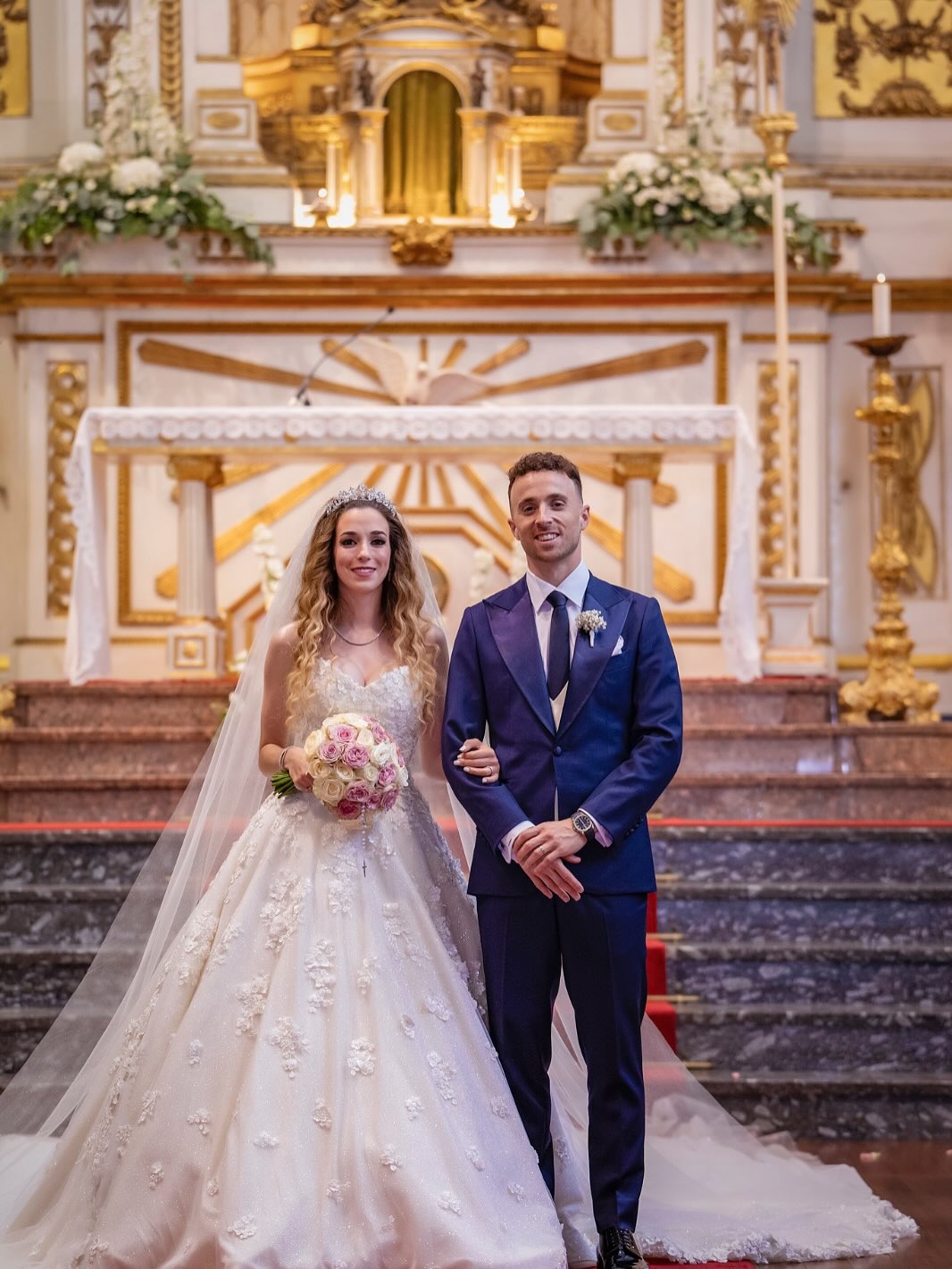 Diego Jota with wife Rute Cardos after wedding on June 22nd
