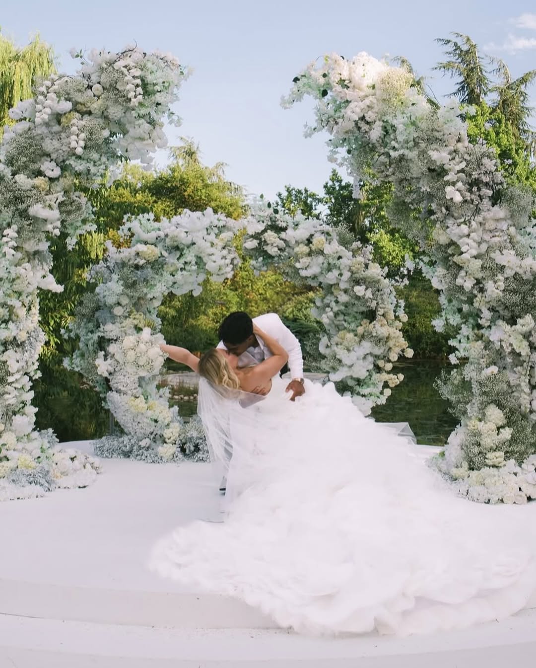 Prodigy Endrick and wife on their wedding day