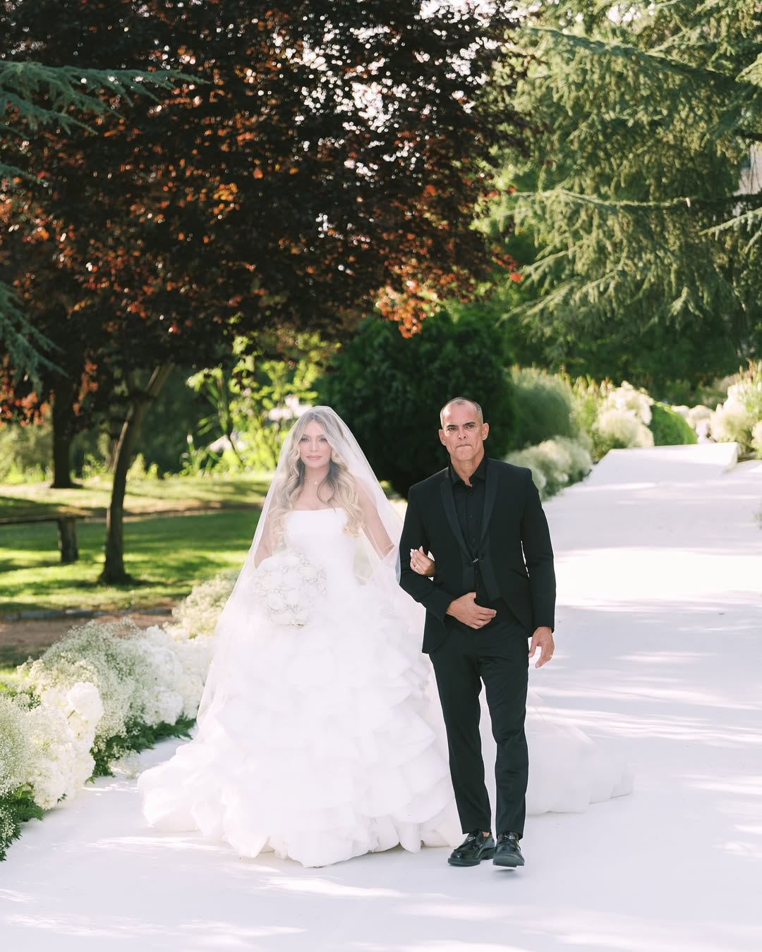 Prodigy Endrick's wife Gabriely Miranda's and her father on their wedding